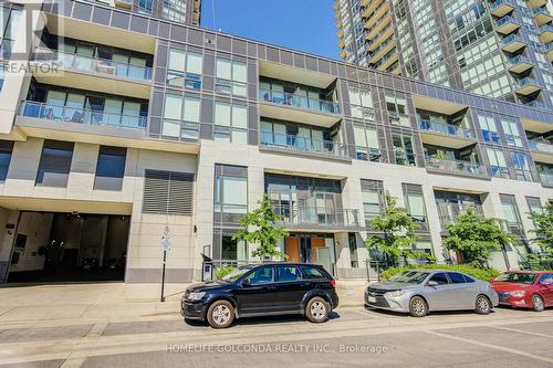 4011 BRICKSTONE MEWS E  Mississauga, ON L5B 0G3