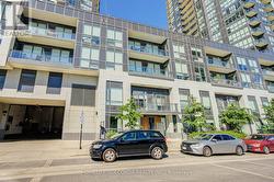 4011 BRICKSTONE MEWS E  Mississauga, ON L5B 0G3