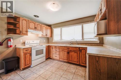 139 Elgin Crescent, Waterloo, ON 