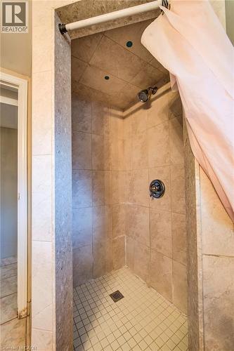 139 Elgin Crescent, Waterloo, ON 