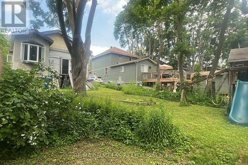 243 HARVEY STREET W  Orillia, ON L3V 3M5