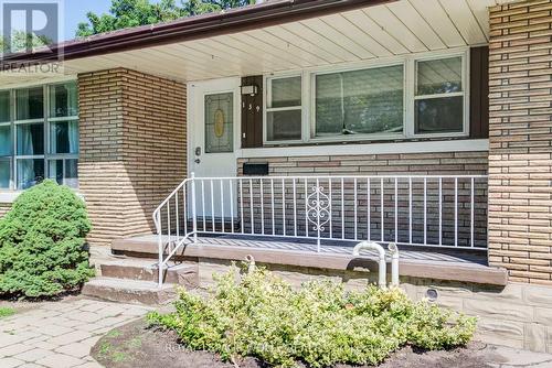 139 Elgin Crescent, Waterloo, ON 