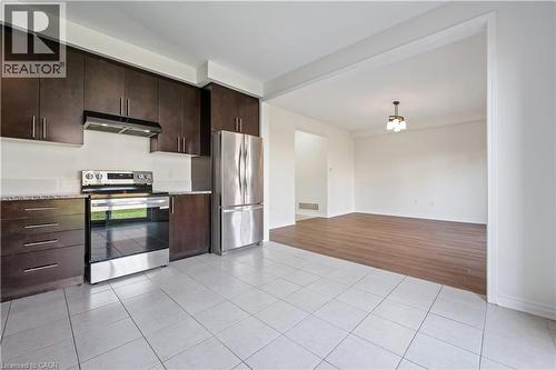 267 Grovehill Crescent, Kitchener, ON - Indoor Photo Showing Kitchen