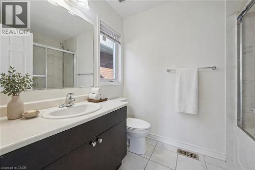 267 Grovehill Crescent, Kitchener, ON - Indoor Photo Showing Bathroom