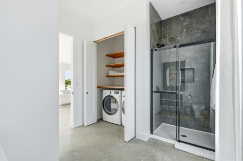 Laundry - 117 Ch. Santerre, Sutton, QC 