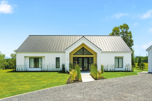 Front of Structure - 117 Ch. Santerre, Sutton, QC 