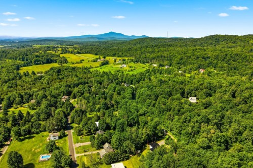 Aerial View - Ch. Thompson, Sutton, QC 
