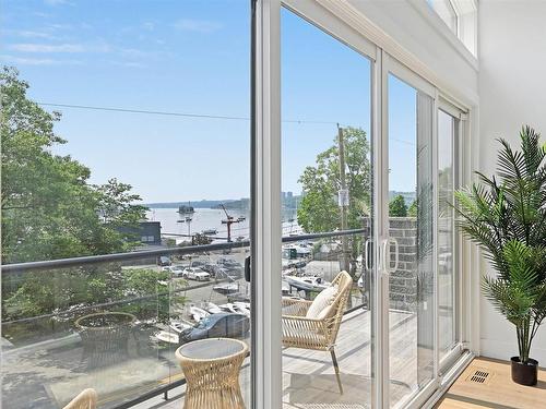 398 Shore Drive, Bedford, NS 