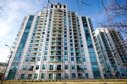 3M-8 Rosebank Drive Toronto, ON M1B 5Z3