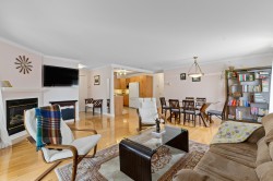 Salon - 