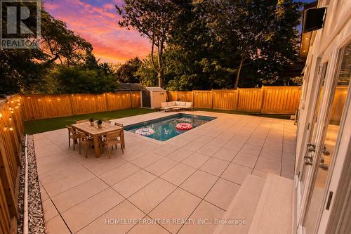 2138 Truscott Drive, Mississauga, ON 