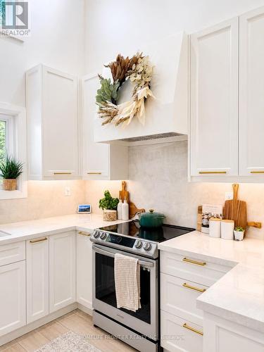 2138 Truscott Drive, Mississauga, ON 