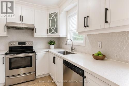 7177 Village Walk, Mississauga, ON 