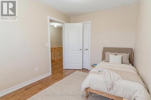 7177 Village Walk, Mississauga, ON 