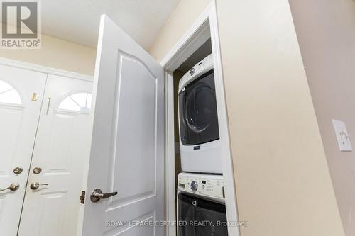 7177 Village Walk, Mississauga, ON 