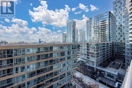 1106 - 15 Iceboat Terrace, Toronto, ON 