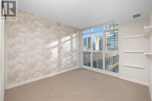 1106 - 15 Iceboat Terrace, Toronto, ON 