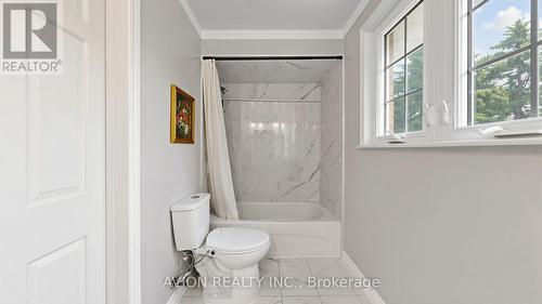 Master Bedroom Ensuite - 1423 Malibou Terrace, Mississauga, ON 