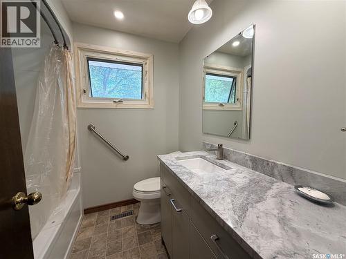 2221 Bedford Avenue E, Regina, SK 