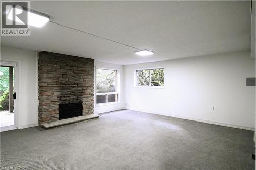 560 Crane Court, Burlington, ON 
