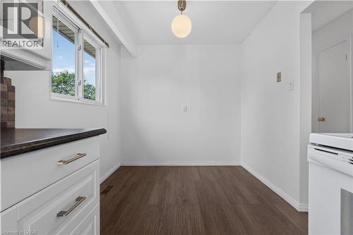 Breakfast Area - 5051 Brady Avenue, Burlington, ON - Indoor Photo Showing Other Room