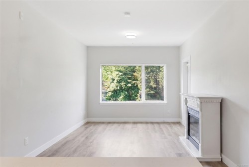 #308-20 Barsby Ave, Nanaimo, BC 