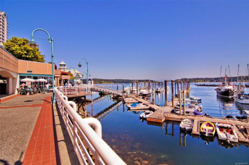 #308-20 Barsby Ave, Nanaimo, BC 