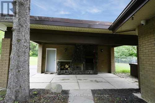 560 Crane Court, Burlington, ON 