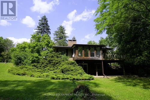 560 Crane Court, Burlington, ON 