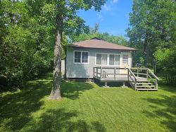 11 Ralph Avenue  Dunnottar, MB R0C 2B0
