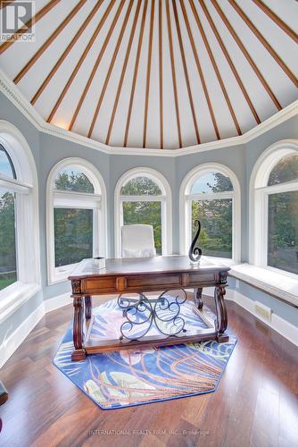 Stunning circular turret room with panoramic views - 6 Pinehurst Lane, Springwater, ON - Indoor