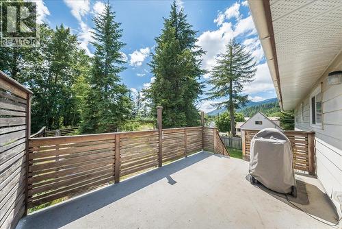 2108 Third Avenue, Rossland, BC 