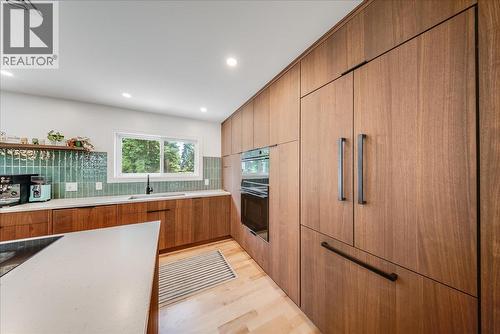2108 Third Avenue, Rossland, BC 