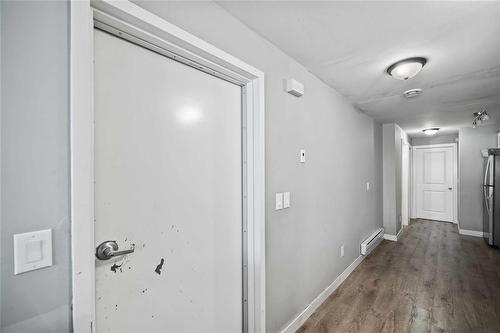 basement unit entrance - 141 Pilgrim Avenue, Winnipeg, MB 