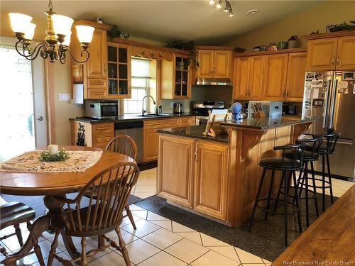11 Palmer Rd, Waterville, NB 
