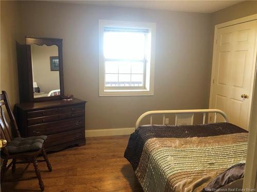 11 Palmer Rd, Waterville, NB 