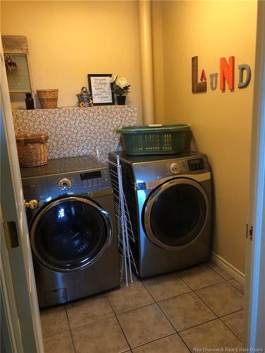 11 Palmer Rd, Waterville, NB 