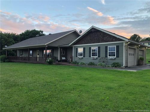 11 Palmer Rd, Waterville, NB 
