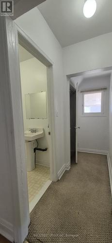 125 Broadway Avenue, Hamilton, ON - Indoor Photo Showing Other Room
