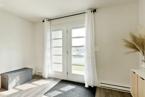 Entry - 474 Rue Paul-Gagné, Sherbrooke (Fleurimont), QC - Indoor Photo Showing Other Room