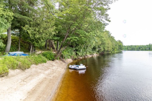 Bord de l'eau - 111 Ch. Des Rapides, Mansfield-Et-Pontefract, QC 