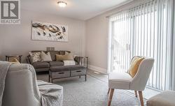 Family room off the foyer - 