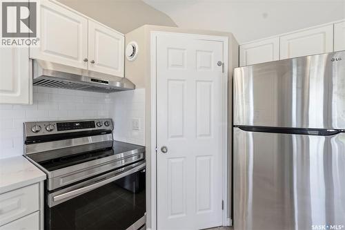 246 Brookmore Lane, Saskatoon, SK 