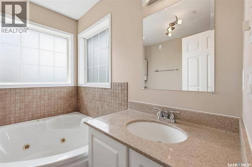 246 Brookmore Lane, Saskatoon, SK 