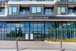 1024 - 2485 TAUNTON ROAD Oakville, ON L6H 3R8