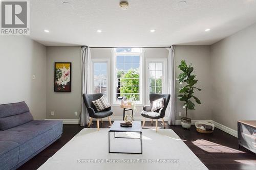 597 Little Dover Crescent E, Waterloo, ON 
