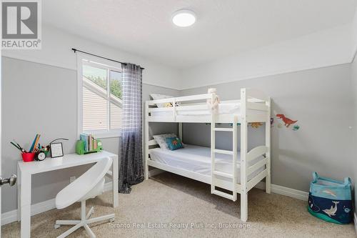 597 Little Dover Crescent E, Waterloo, ON 