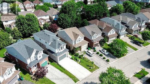 597 Little Dover Crescent E, Waterloo, ON 
