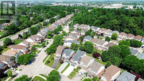 597 Little Dover Crescent E, Waterloo, ON 