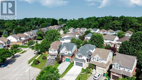 597 Little Dover Crescent E, Waterloo, ON 